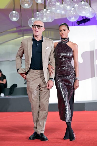 Vincent Cassel i Tina Kunakey