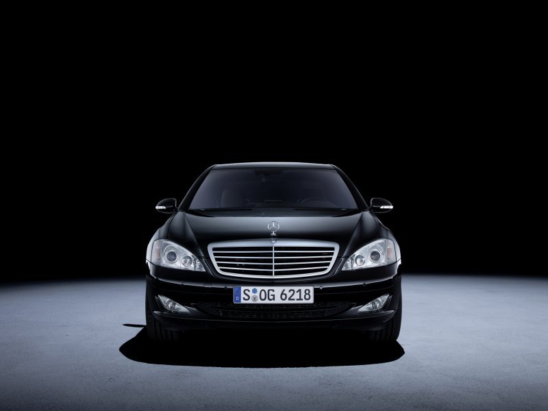 Mercedes-Benz S 500 (W221) (2005.)