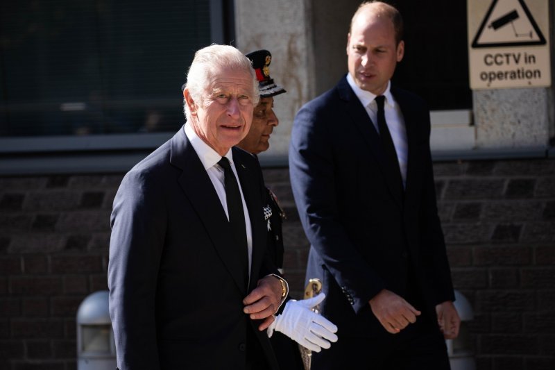 Princ William i kralj Charles III