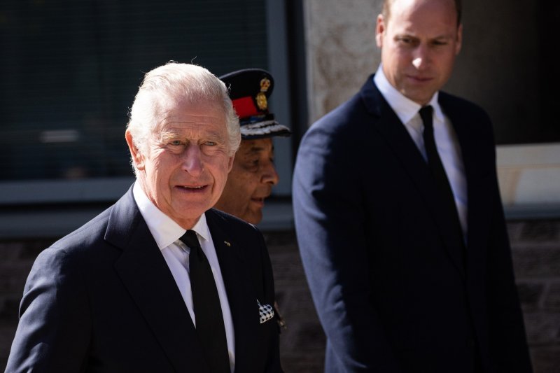 Princ William i kralj Charles III