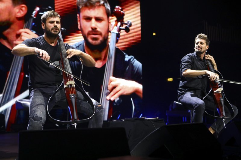 2Cellos u Areni održali posljednji nastup