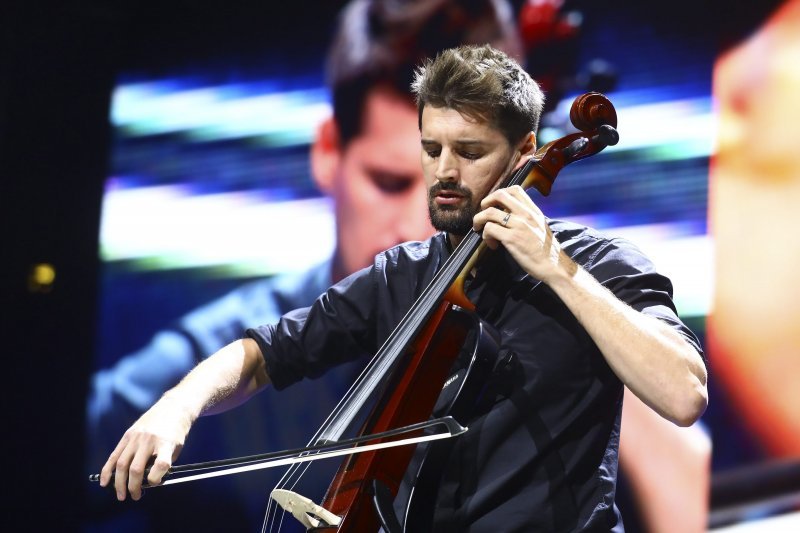 2Cellos u Areni održali posljednji nastup