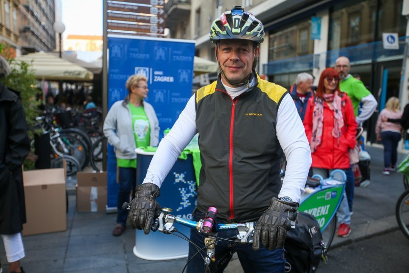 Gradonačelnik Tomislav Tomašević sa zamjenicima na Zagrebačkoj žbici