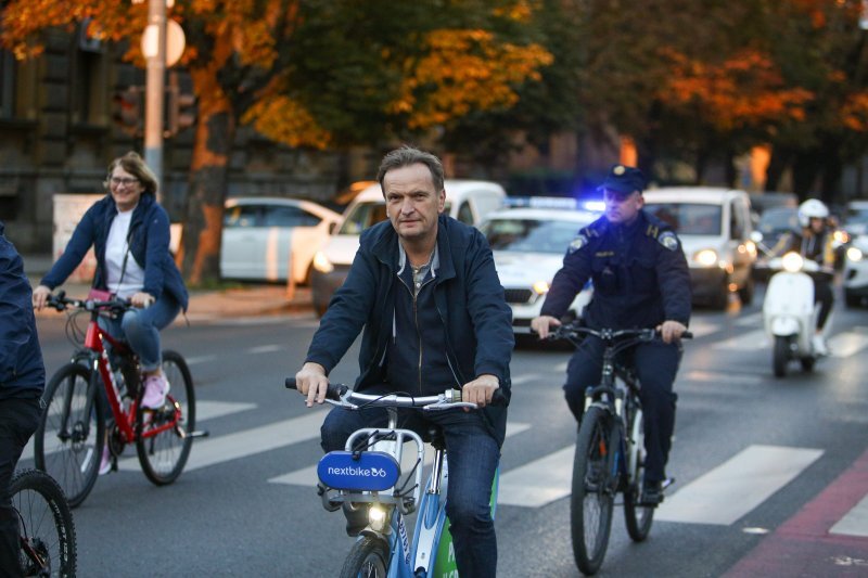 Gradonačelnik Tomislav Tomašević sa zamjenicima na Zagrebačkoj žbici