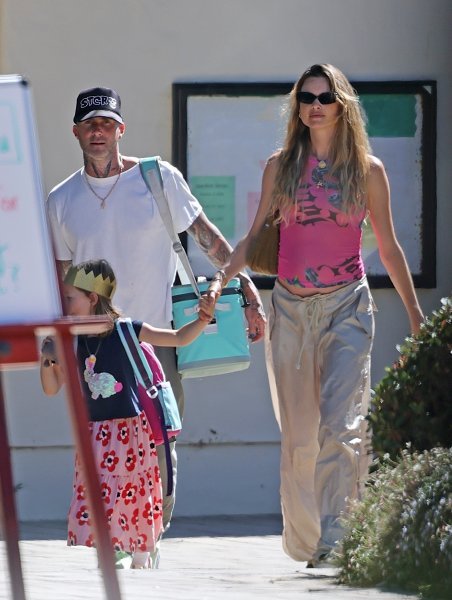 Adam Levine i Behati Prinsloo