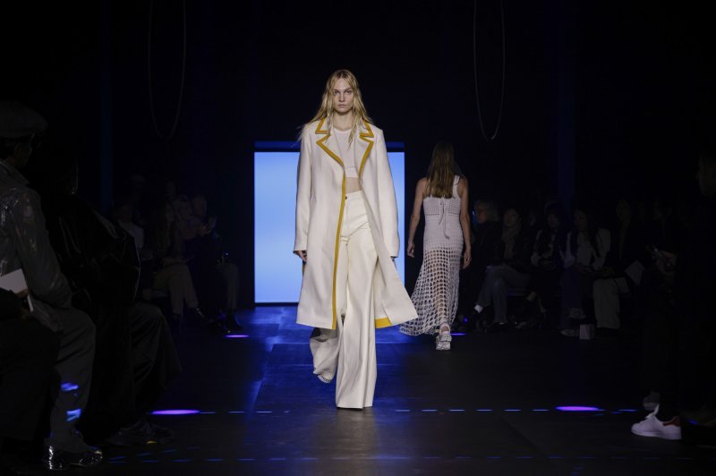 Chloe SS23