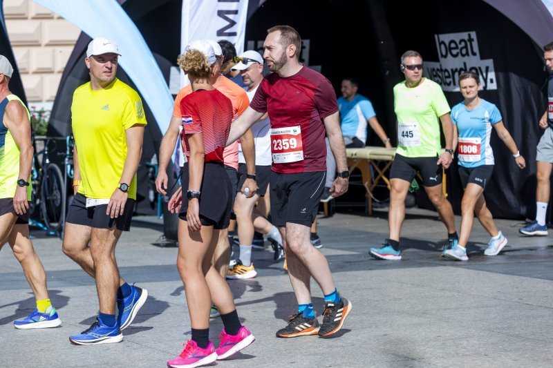 Gradonačelnik Zagreba Tomislav Tomašević sudjelovao u Zagrebačkom maratonu