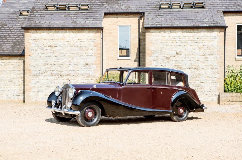 Rolls-Royce Phantom IV State Landaulette