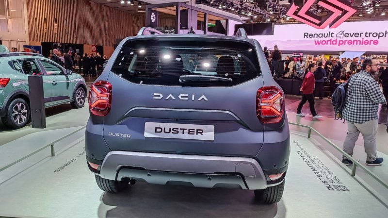 Dacia Duster Mat Edition