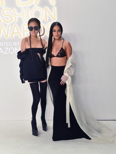 Vera Wang i Vanessa Hudgens