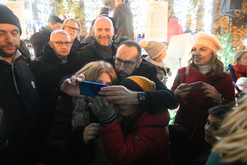 Paljenje lampica na Zrinjevcu