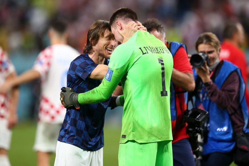 Luka Modrić i Dominik Livaković