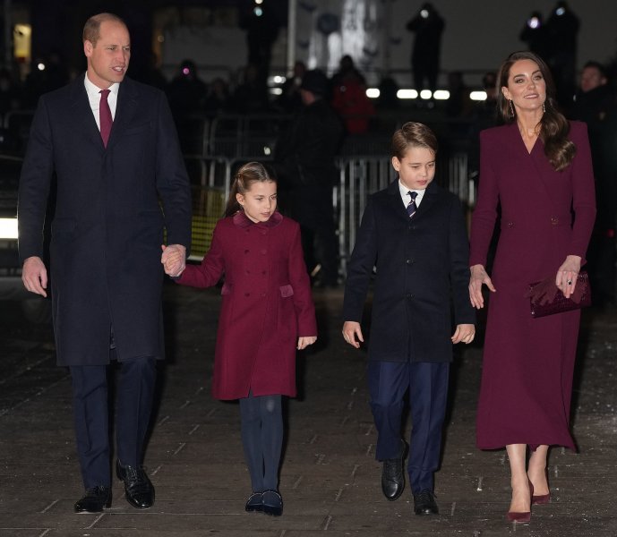 Kate Middleton i princ William s princezom Charlotte i princom Georgeom