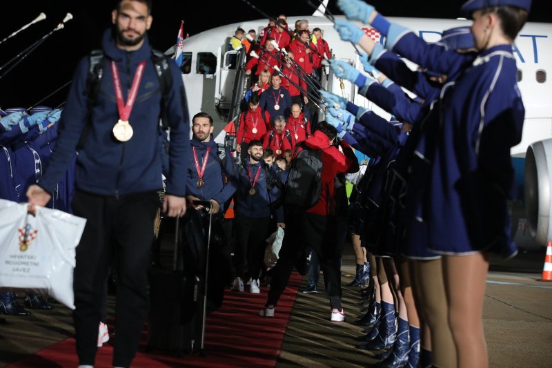 Dolazak Vatrenih na zagrebački aerodrom