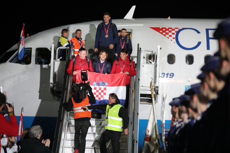 Dolazak Vatrenih na zagrebački aerodrom