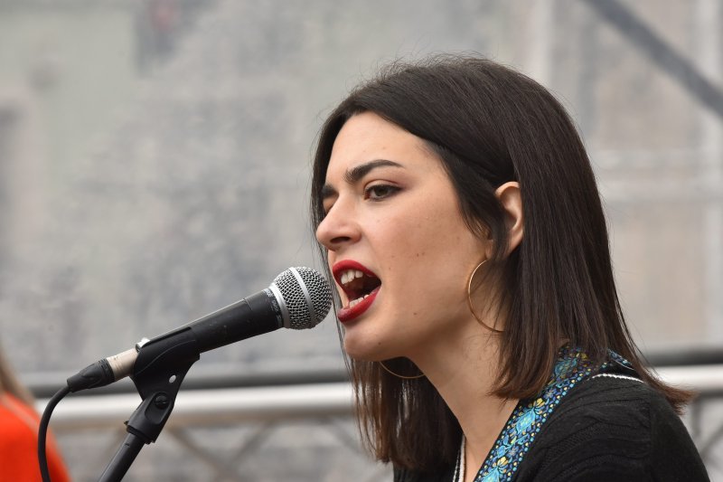 Mia Dimšić