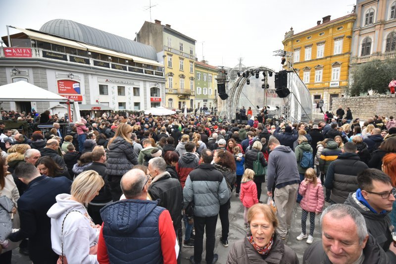 Podnevni doček nove godine na Portarati