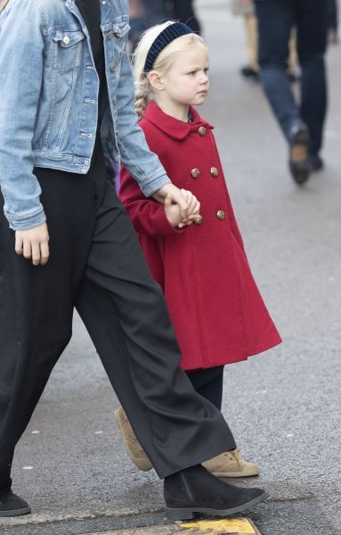 Lena i Mia Tindall