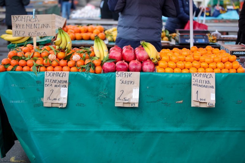 Cijene u eurima na tržnicama diljem Hrvatske