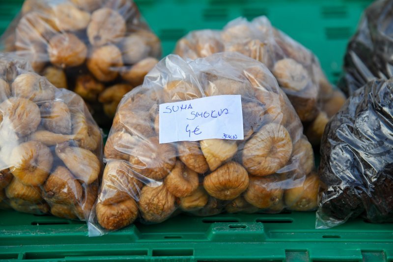 Cijene u eurima na tržnicama diljem Hrvatske