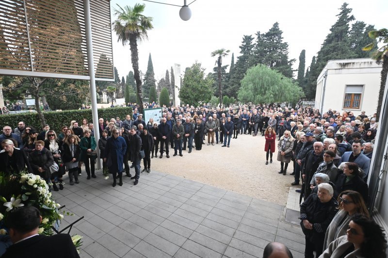 Posljednji ispraćaj Massima Savića