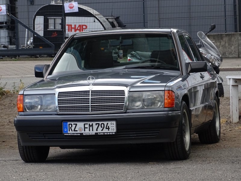 Mercedes Benz 190 (W201)