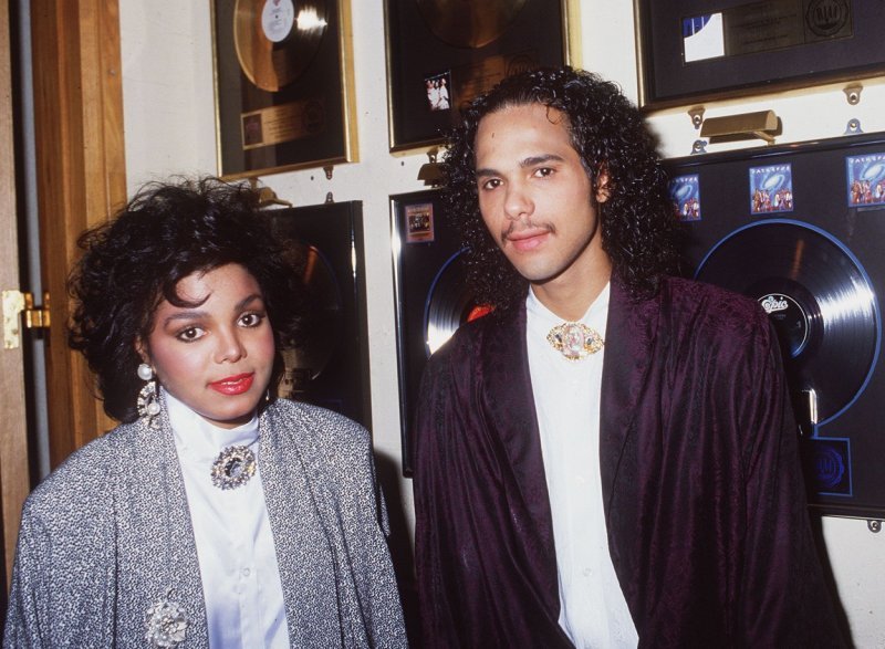 Janet Jackson & James Debarge: Četiri mjeseca