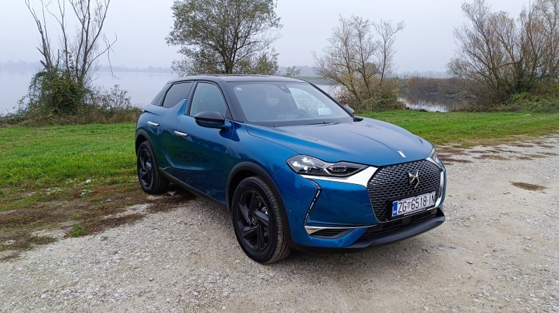 DS 3 Crossback Rivoli PureTech 130 S&S EAT8