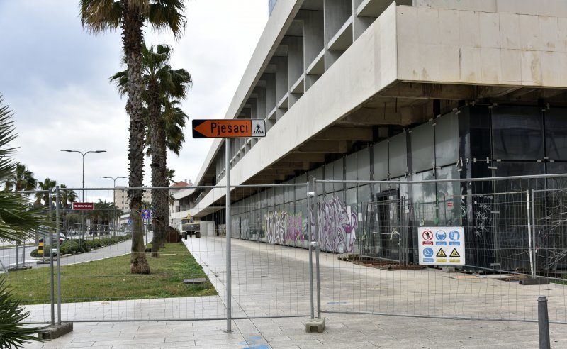 Hotel Marjan pred početak radova