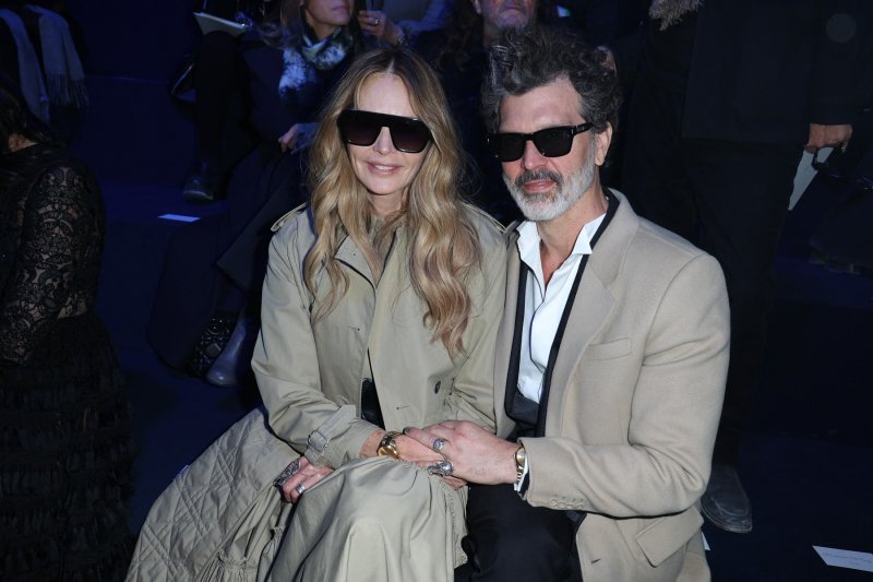 Elle Macpherson i Doyle Bramhall II