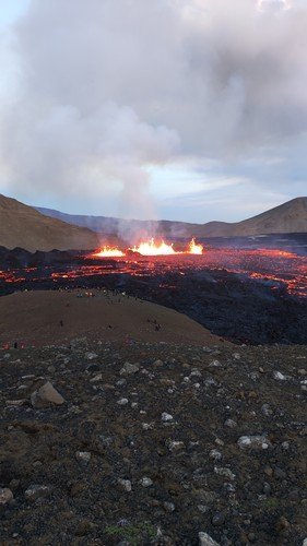 Erupcija vulkana Meradalir na Islandu