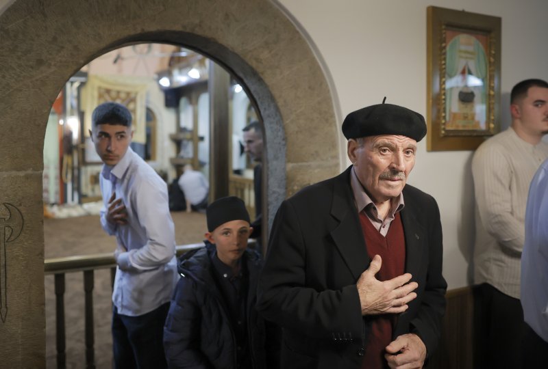 Kosovski derviši obilježili početak proljeća probadanjem tijela bez krvi i boli