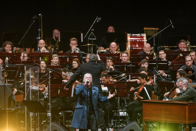 Bruce Dickinson nastupio sa Zagrebačkom filharmonijom