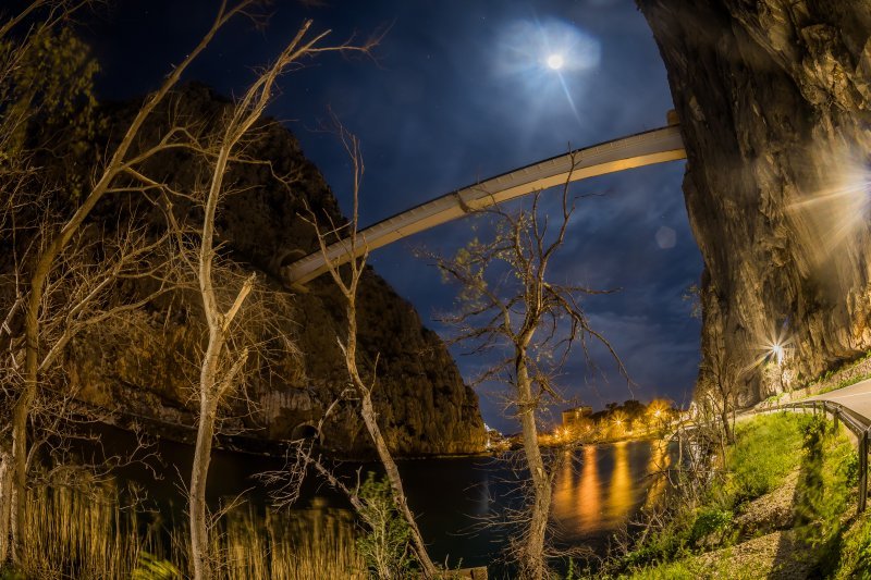 Pogled na Kanjon Cetine i novi most