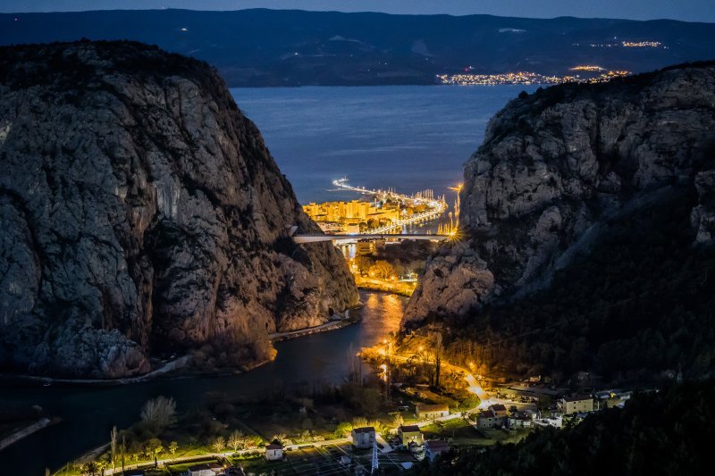 Pogled na Kanjon Cetine i novi most