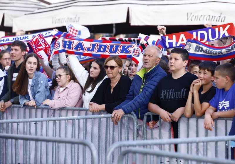 U19 HAJDUK - AZ 0:5 Debakl juniora Hajduka u finalu Lige prvaka 