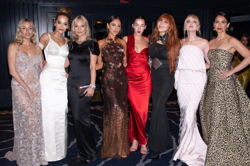 Sienna Miller, Rita Ora, Kate Moss, Eiza Gonzalez, Guest, Charlotte Tillbury, Kathryn Newton, Lori Harvey