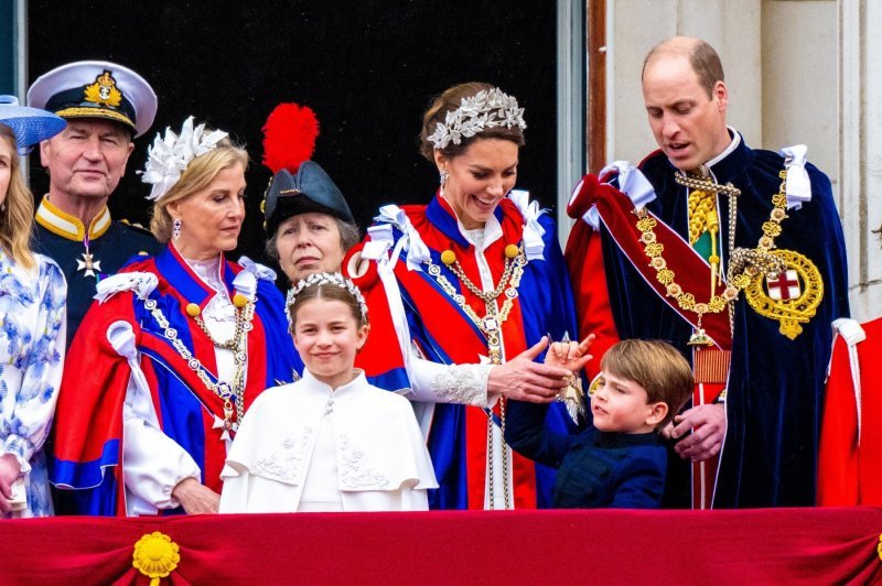 Princ Louis, princeza Charlotte, Kate Middleton, princ William