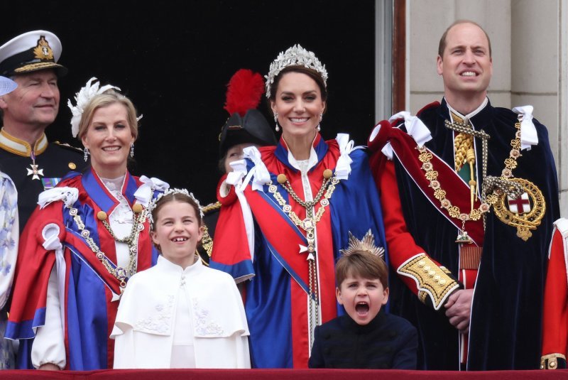 Princ Louis, princeza Charlotte, Kate Middleton, princ William