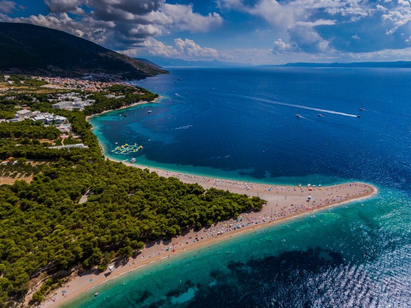 Plaža Zlatni rat, Brač