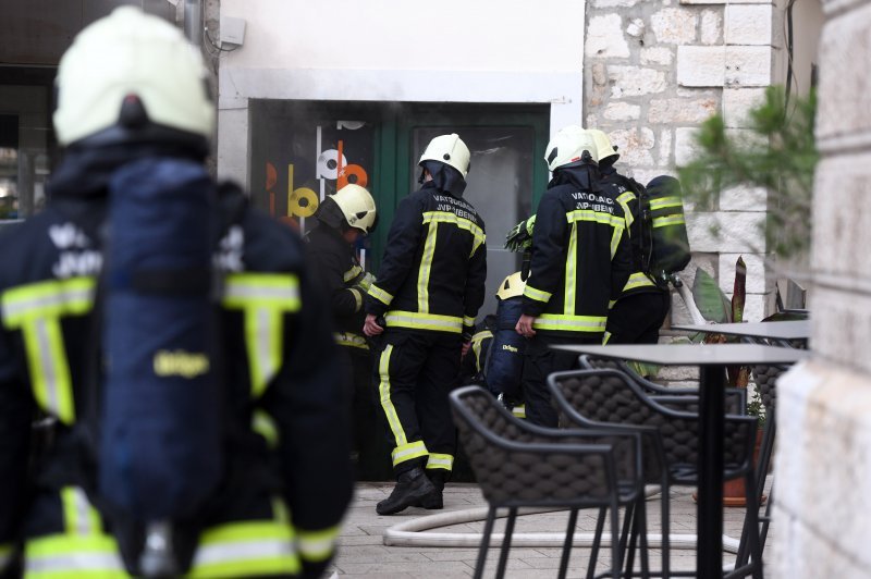 Šibenik: Požar u kafiću na šibenskoj rivi