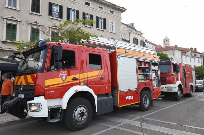 Šibenik: Požar u kafiću na šibenskoj rivi