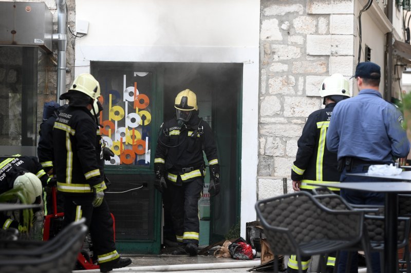 Šibenik: Požar u kafiću na šibenskoj rivi