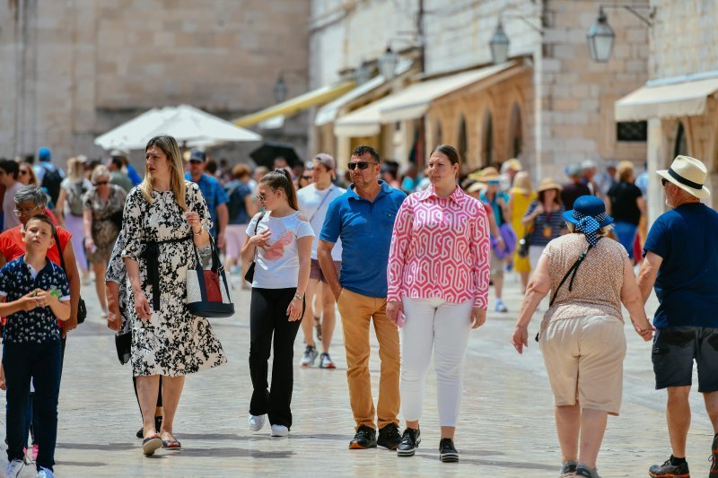 Subotnja špica na Stradunu