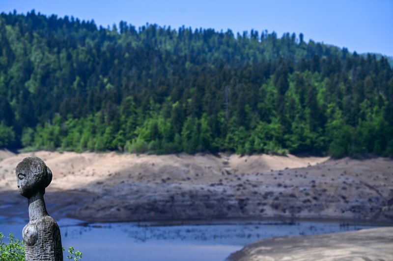 Isušeno Lokvarsko jezero