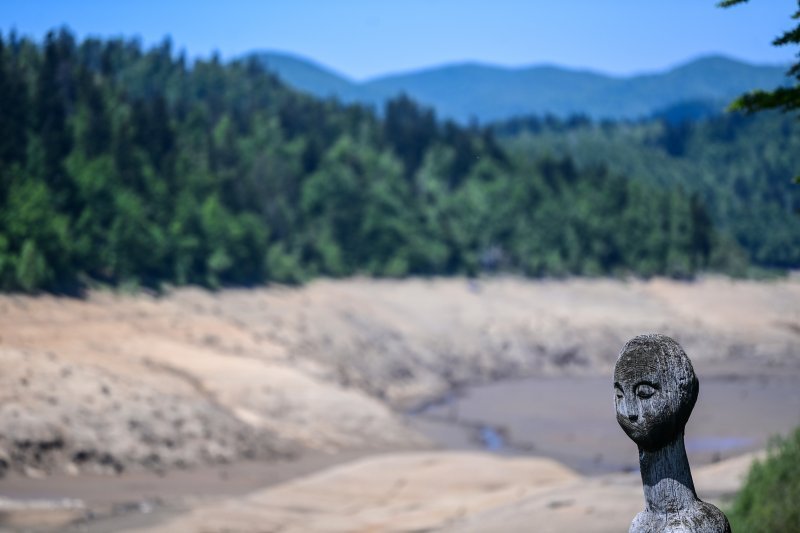 Isušeno Lokvarsko jezero