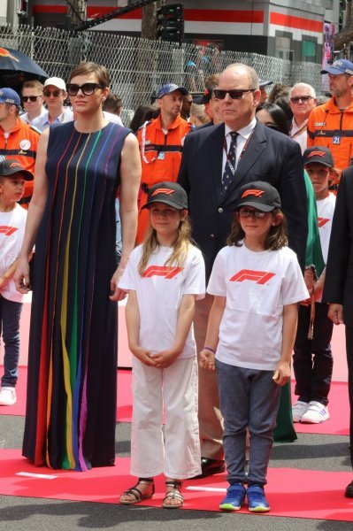 Princeza Charlene i princ Albert II. od Monaca s djecom