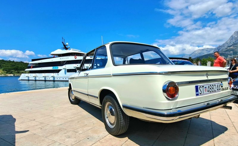 BMW 1602