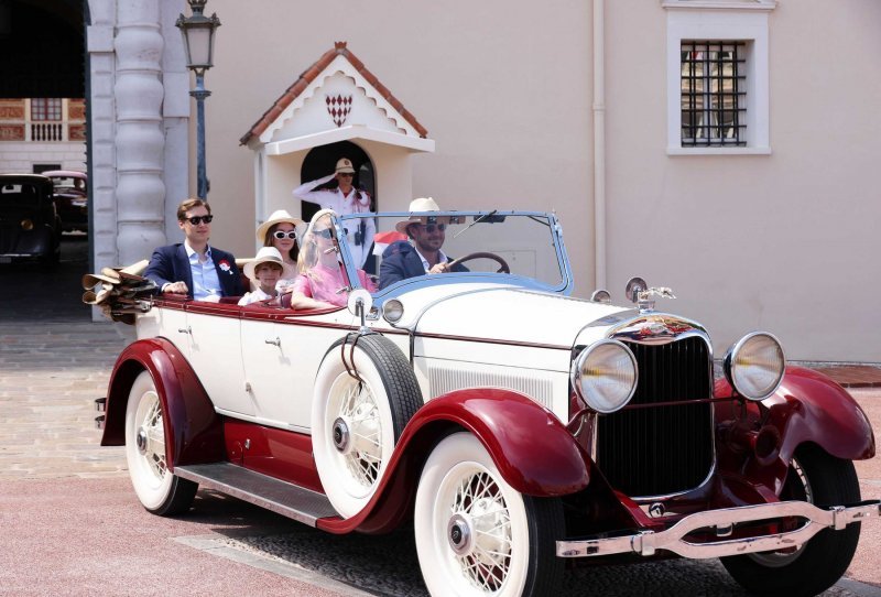 Pierre Casiraghi i Beatrice Borromeo, princeza Alexandra od Hanovera i Ben Sylvester Strautmann