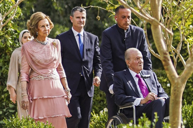 Bivši španjolski kralj Juan Carlos I i supruga Sofia